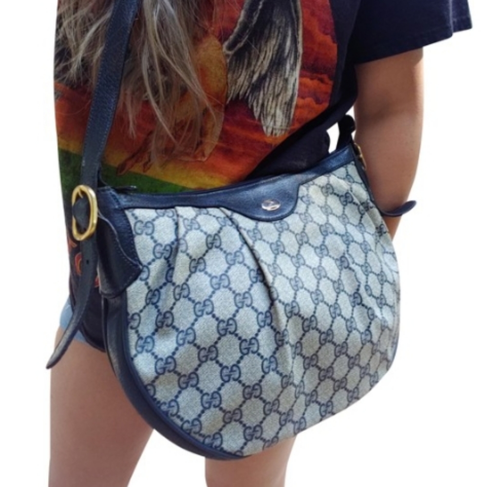 Authentic Vintage Gucci GG Monogram Supreme Clutch Hobo Crossbody Bag